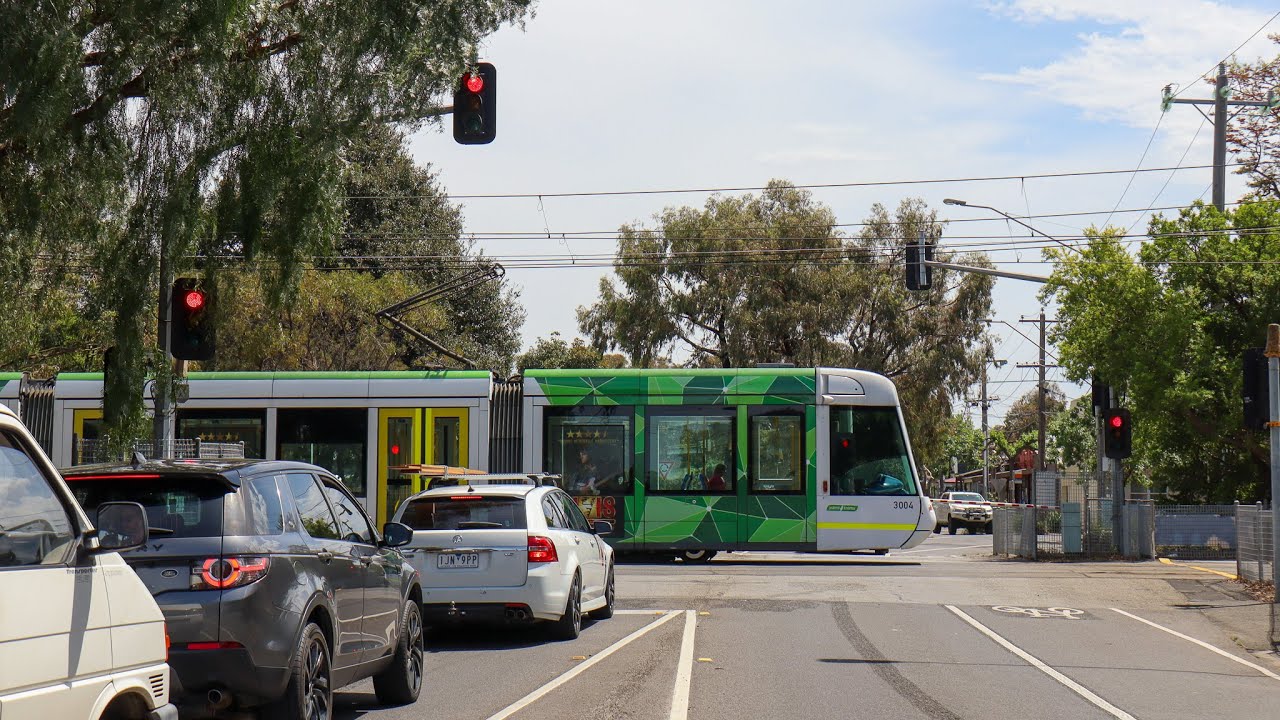 Bridge Street, Port Melbourne, Vic | Yarra Trams Tramway Crossing