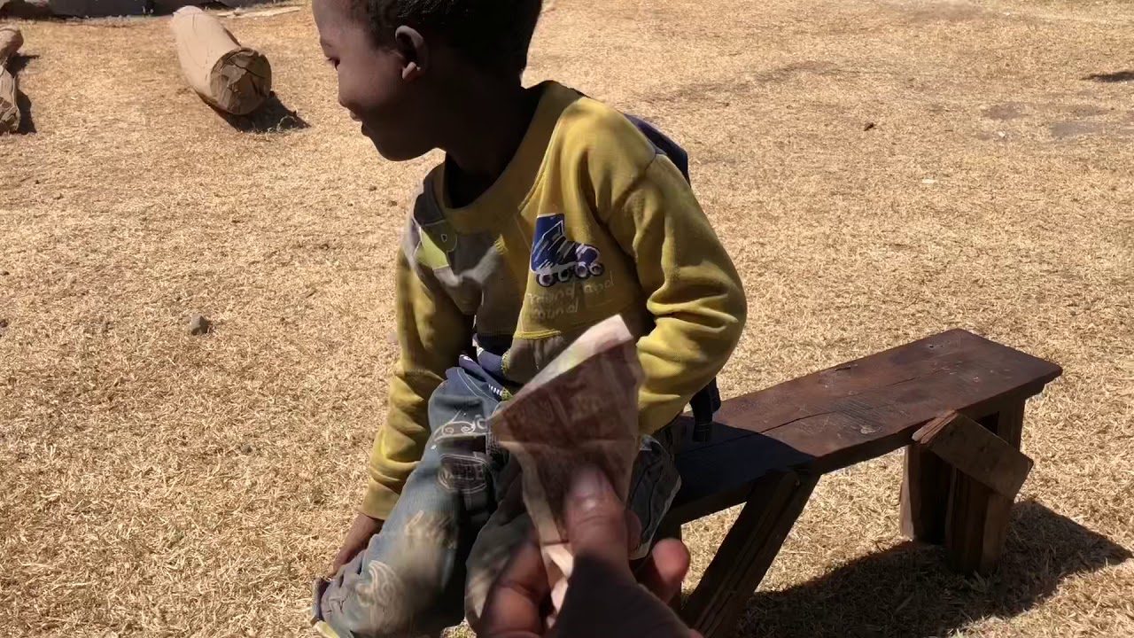 The kid refuse to take money
