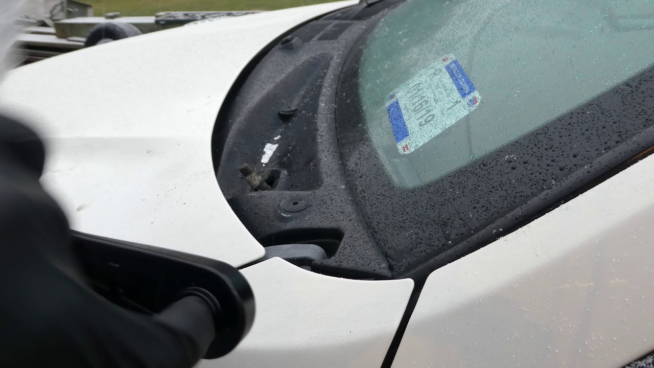 Как установить рычаг стеклоочистителя на Jeep Grand Cherokee | Fix It Friday