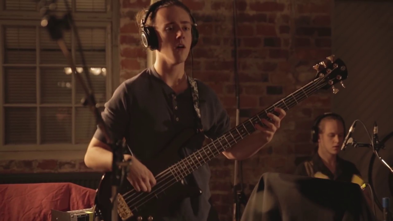 Peela - The Cold/No But (Galleria Sessions)