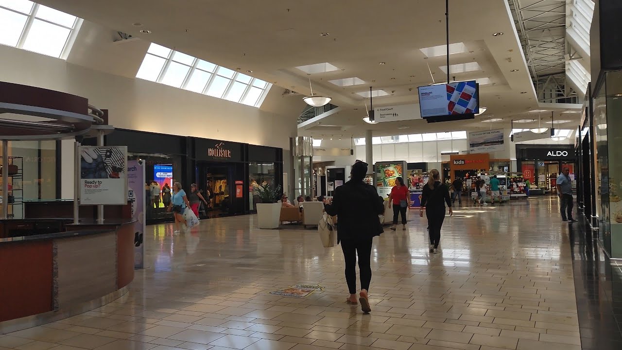 4K Miami International Mall , Walking Tour,  Miami FL , July 2023