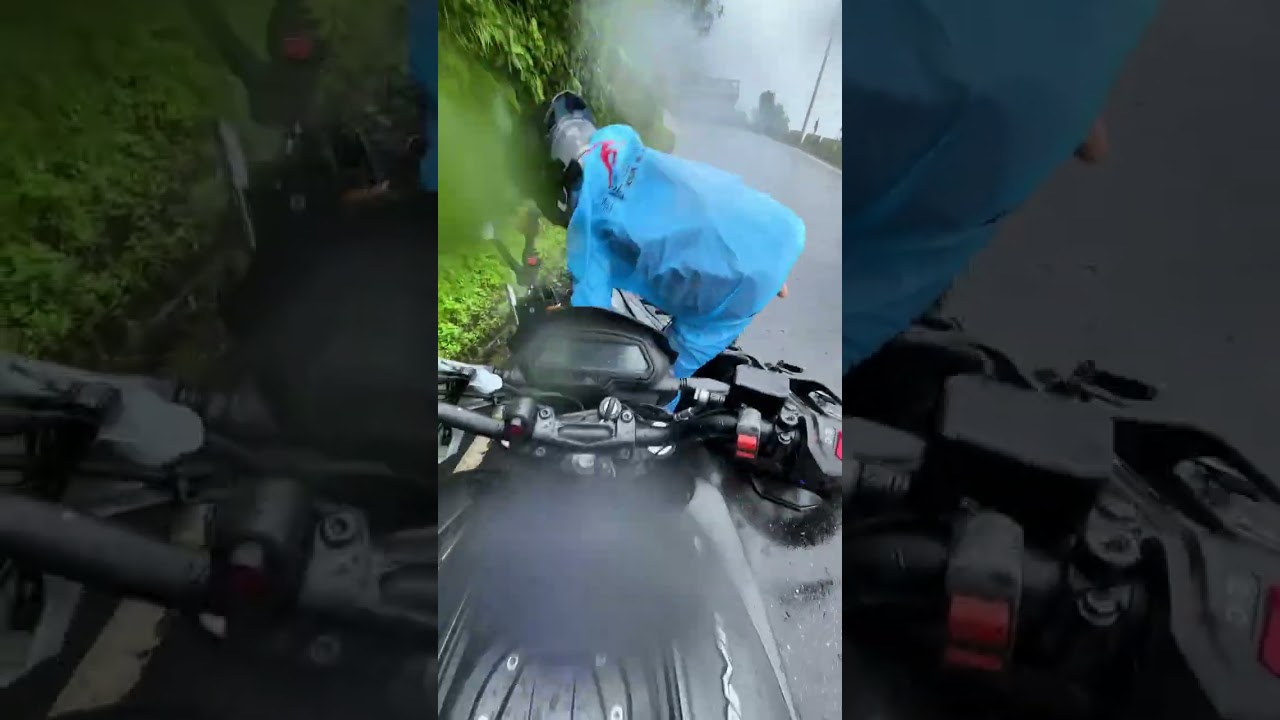 💔Leg Broken😭heavy rain😭😫#accident #bikedamage #hills #hillaccident #duke  #ytshorts