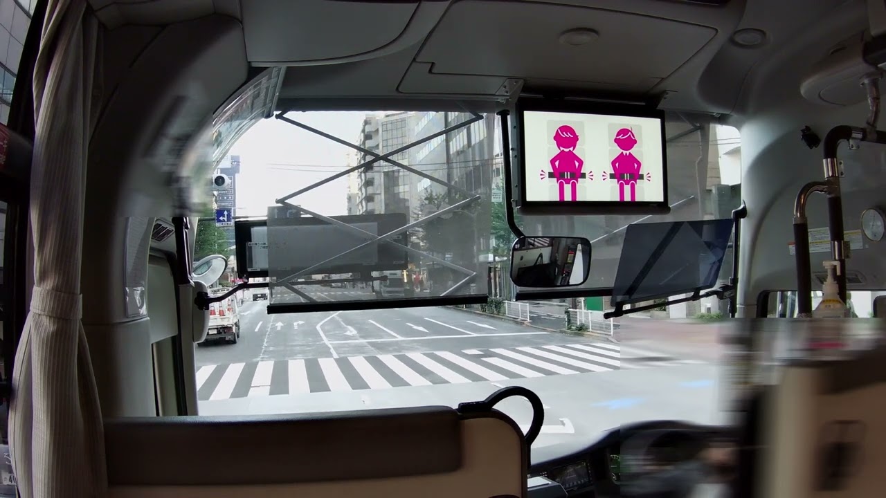 丁寧な車内アナウンスの女性ドライバーさん｜成田シャトル池袋線（ウィラー エクスプレス担当便）⇒成田空港｜