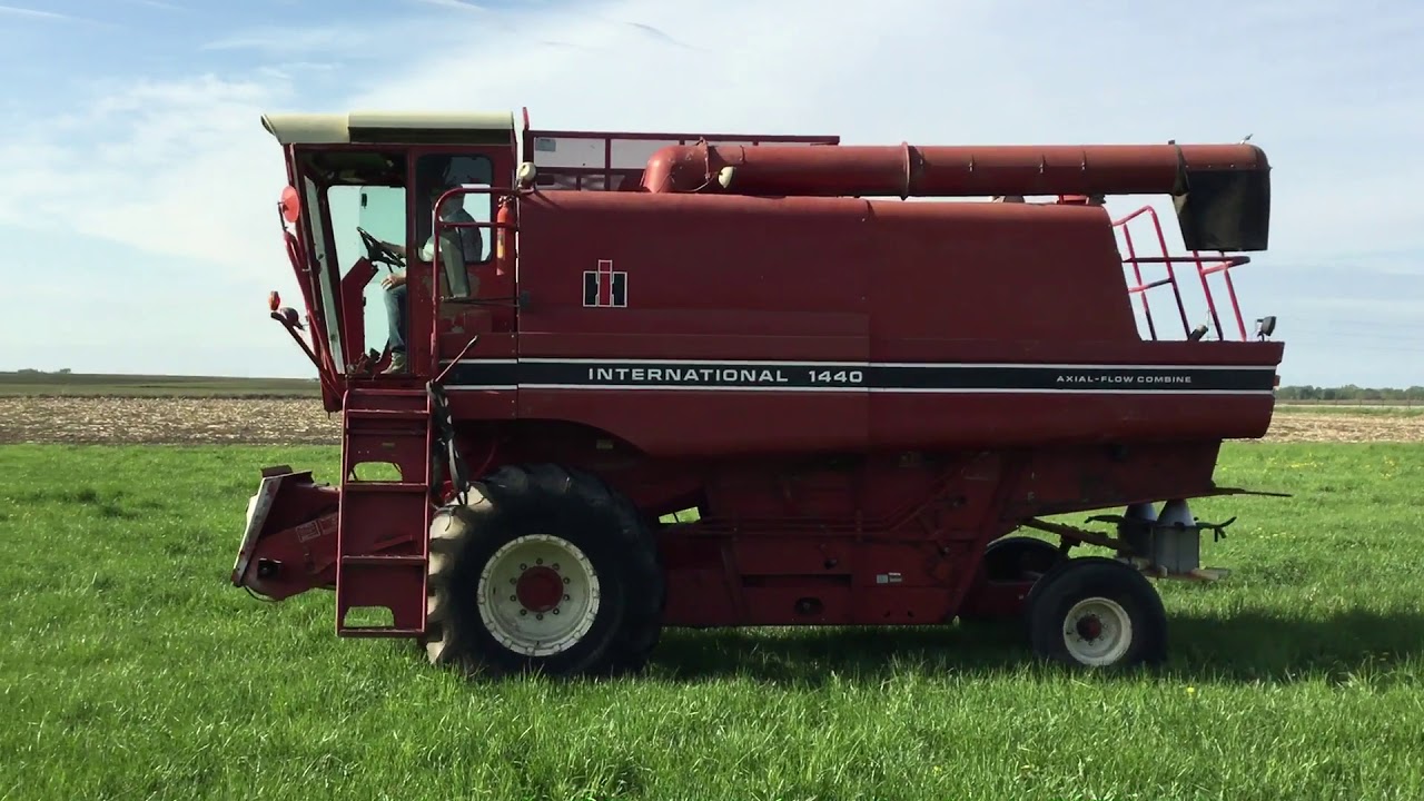 IH 1440