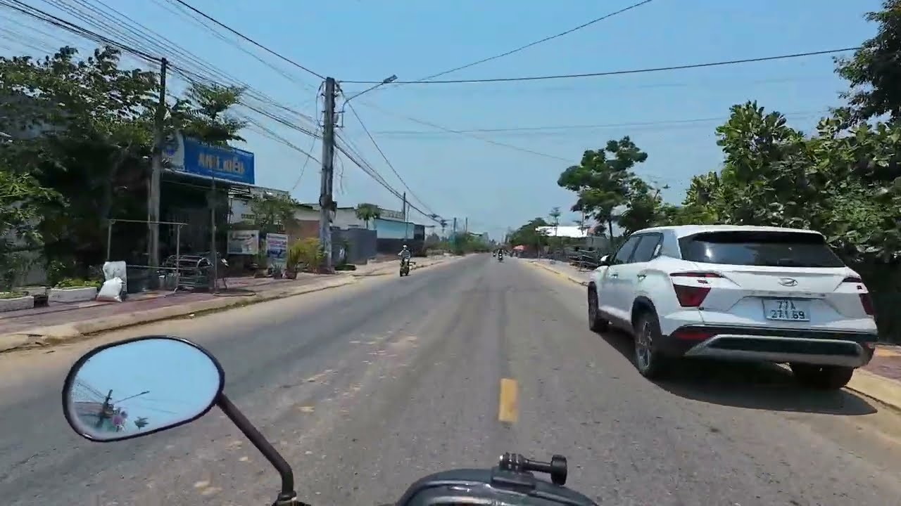 Cao tốc qua 
