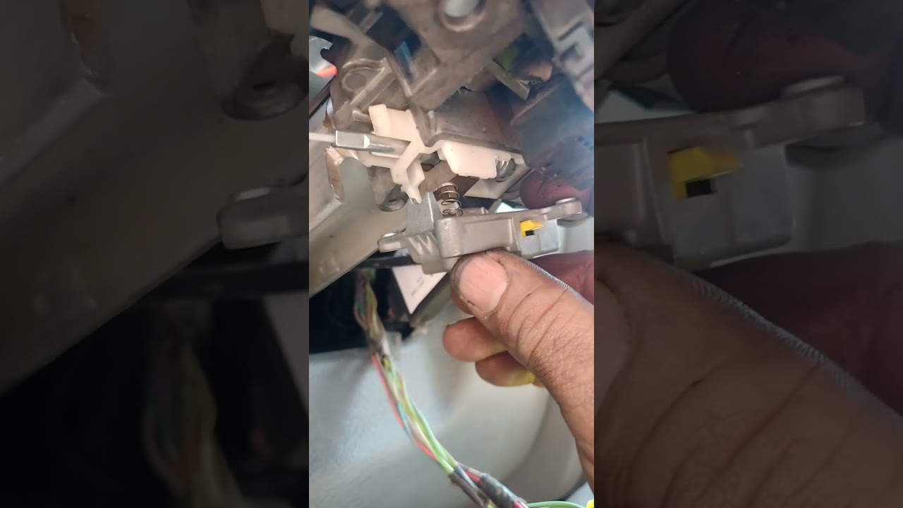 como cambiar la espiga de la pastilla de Jeep liberty (1)