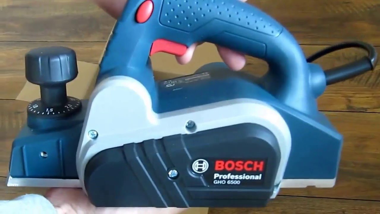 Unpacking  / unboxing planers Bosch GHO 6500 0601596000
