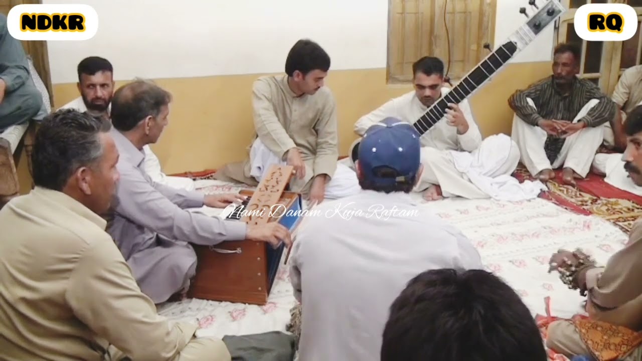 Raja Qaisar Kalyan Syalyan Program at Raja Sajid House.part 1/// Hamd... Letest Pothohari Video Sher