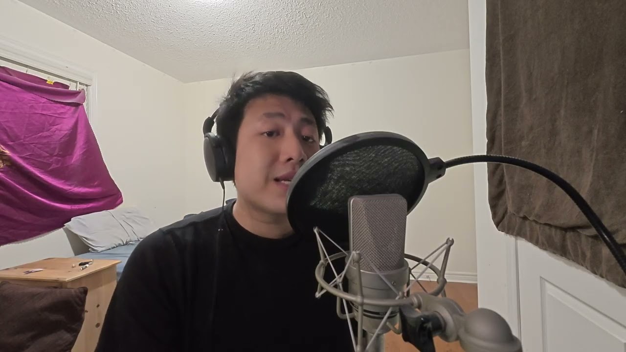 HOLY BY JUSTIN BIEBER(COVER BY. AARON)