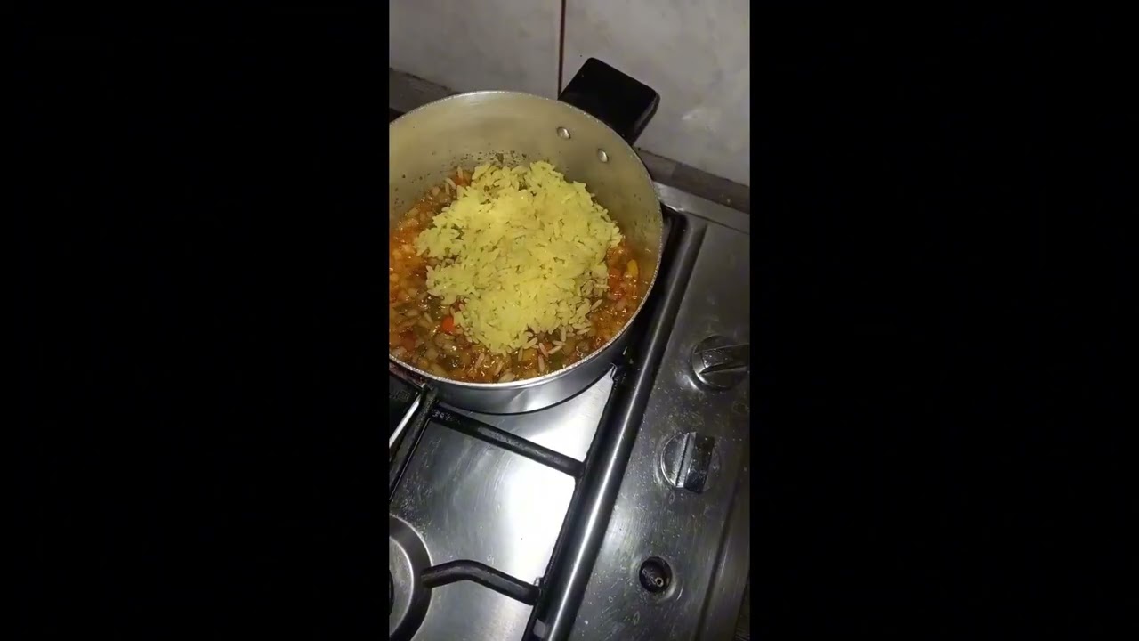 Savoring the flavors of SA: Chicken, savoury rice, and chakalaka