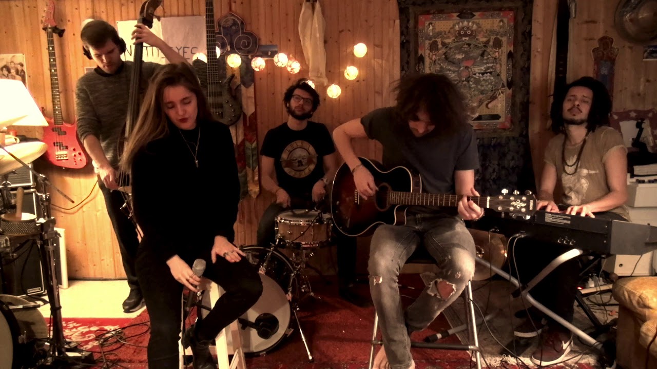 Hālley - Run For My Sun (Acoustic Version)