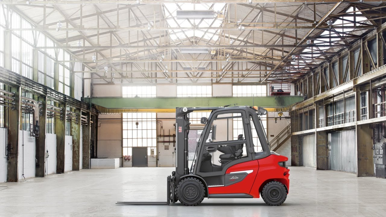 LINDIG - DIE NEUEN DIESELSTAPLER VON LINDE: BAUREIHE 1202