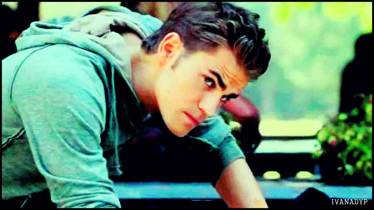 Stefan & Caroline ► Sparks fly