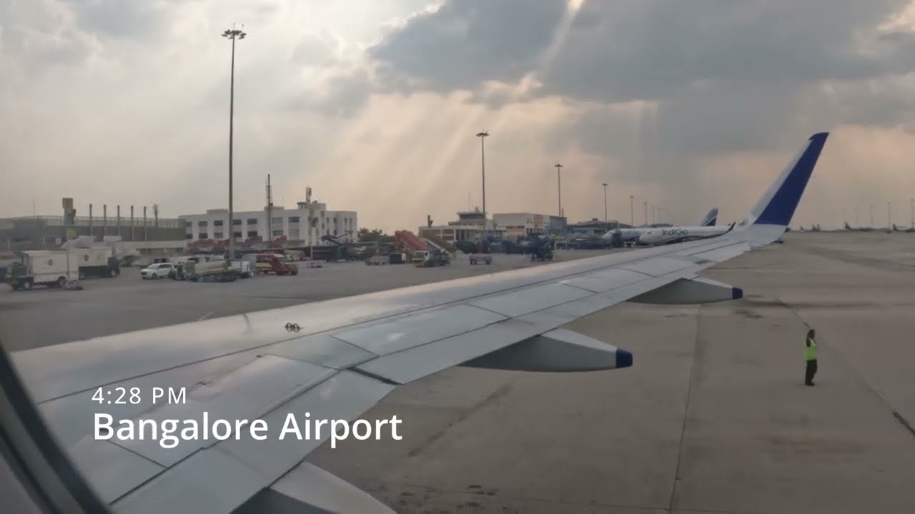 Взлет в аэропорту Бангалора, Indigo A320neo