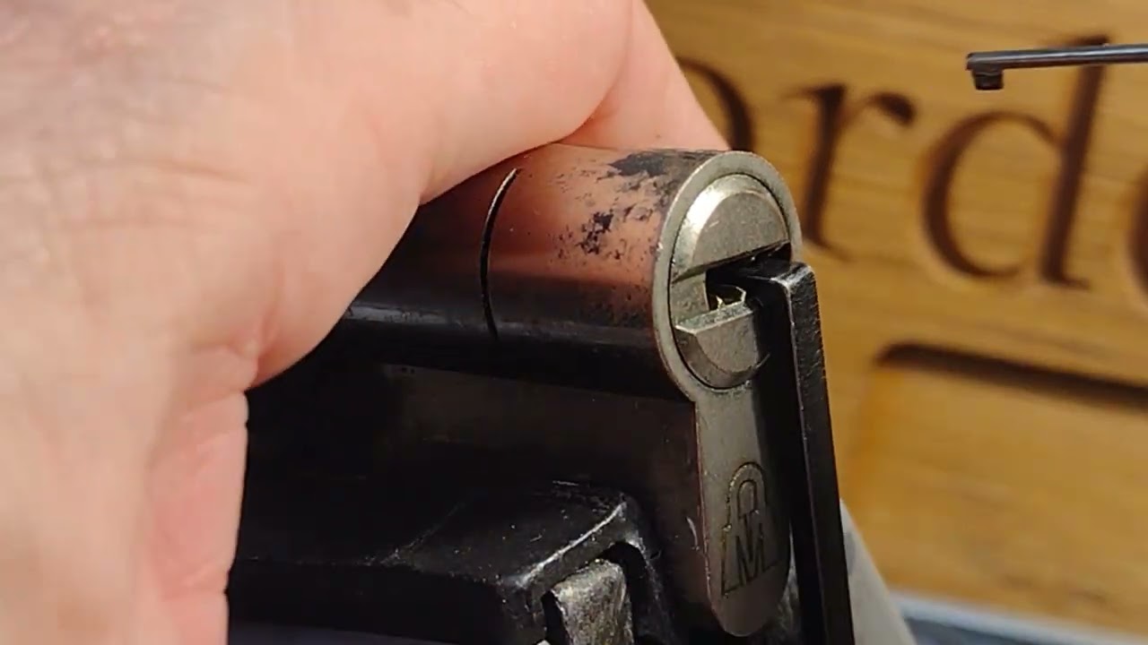Milenco dimple lock with sliders picked for #stocklocksunday