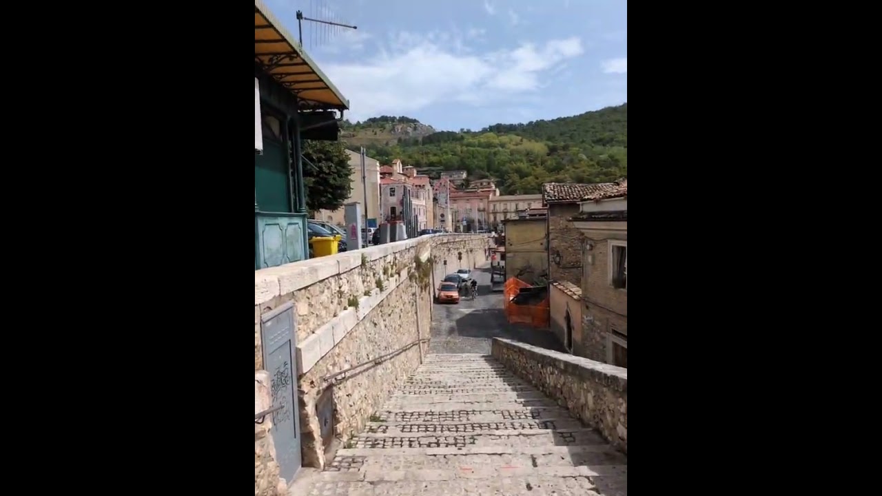 Celano, Abruzzo #luoghidavisitare #celano #abruzzoturismo #summertime