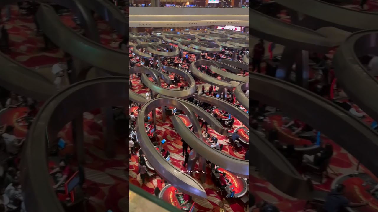 Best Casino in the World is in Singapore | @_thestoryof2girls_ | #marinabaysands