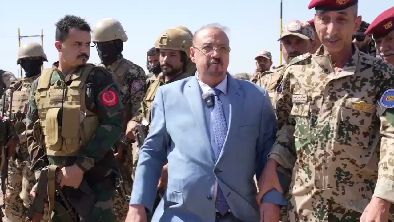 كلمة رئيس مجلس النواب الشيخ سلطان البركاني اثناء زيارته للواء الثاني مشاة بحري في الساحل الغربي