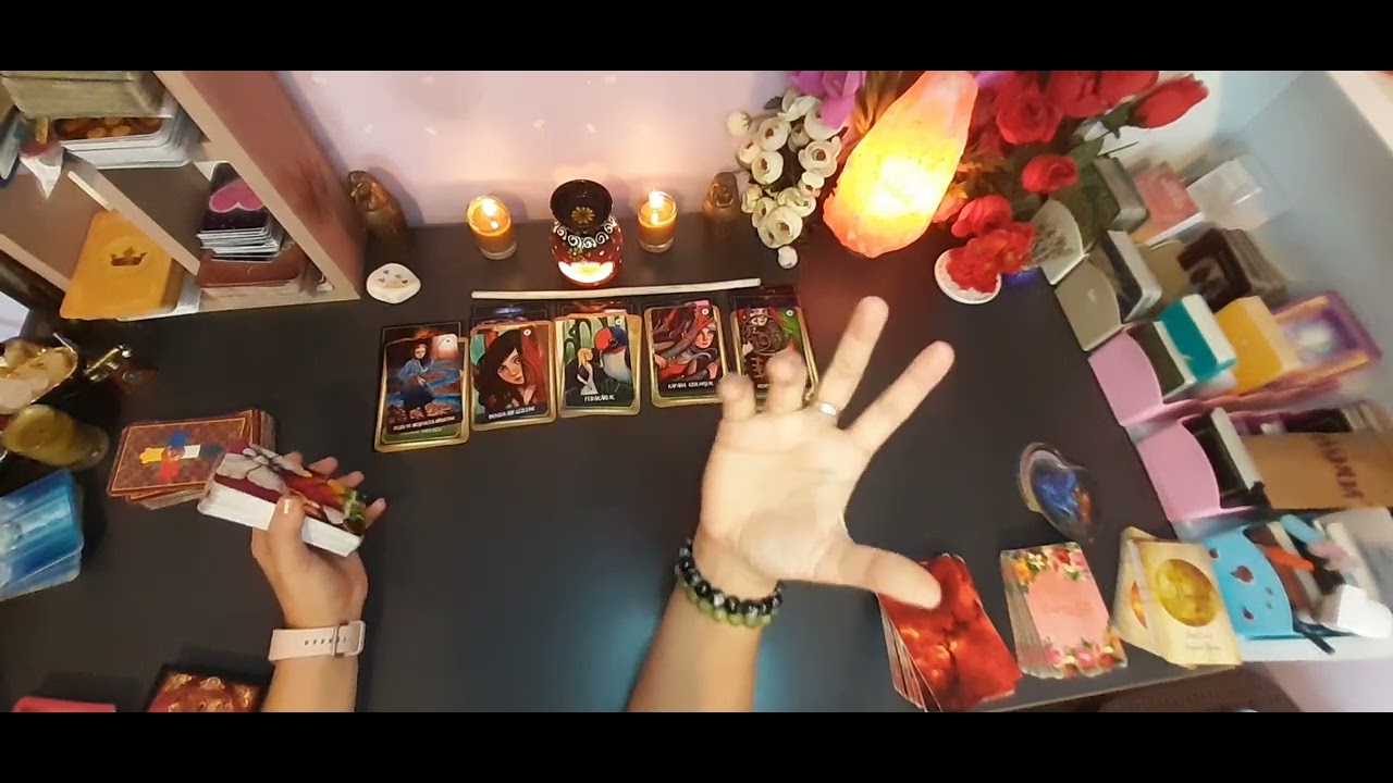 An itibariyle ondaki sen nasılsın/seni nasıl görüyor/şuanda ne yapmak istiyor/güncel enerji okuması