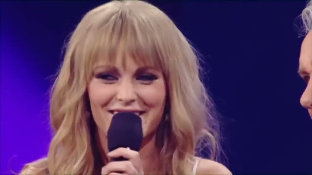 10e anniversaire --- Star Académie 2012 (REUPLOADED AVEC ANGLAIS PAROLES)