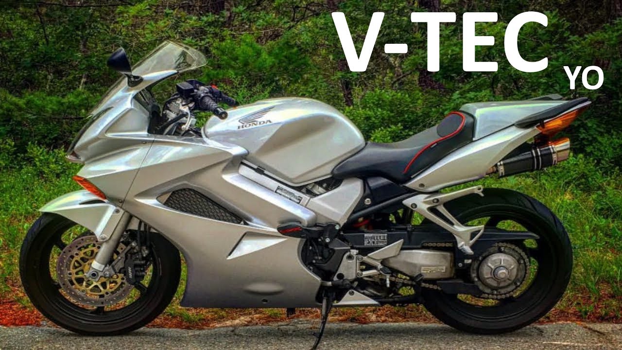 Why I upgraded from a VFR750 to a VFR800