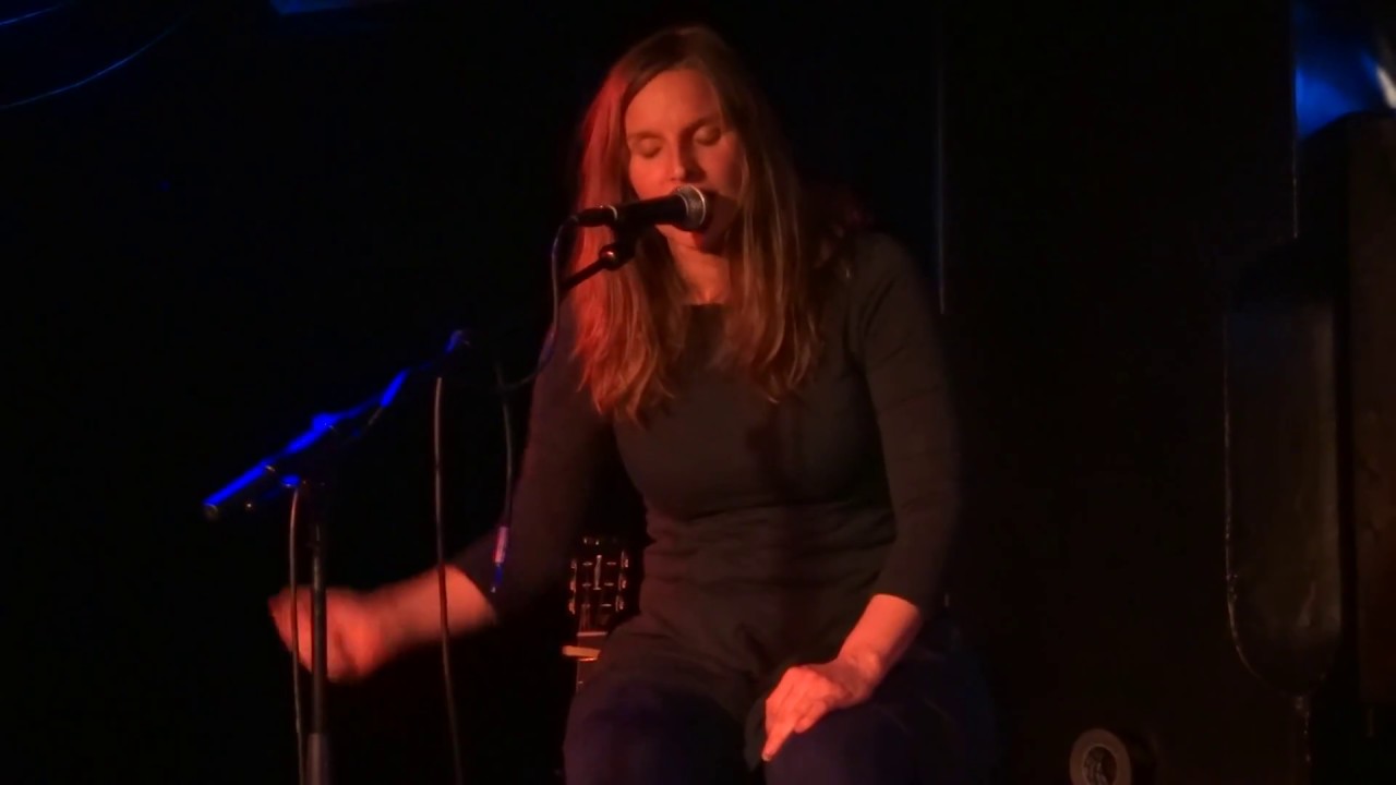 TEiTUR feat. Judith Holofernes - Catherine the waitress / Jonathan der Kellner - Berlin 29.04.2018