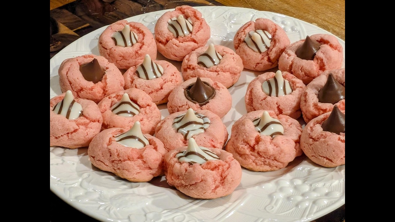 Печенье «Клубничный поцелуй» ко Дню святого Валентина! ❤️