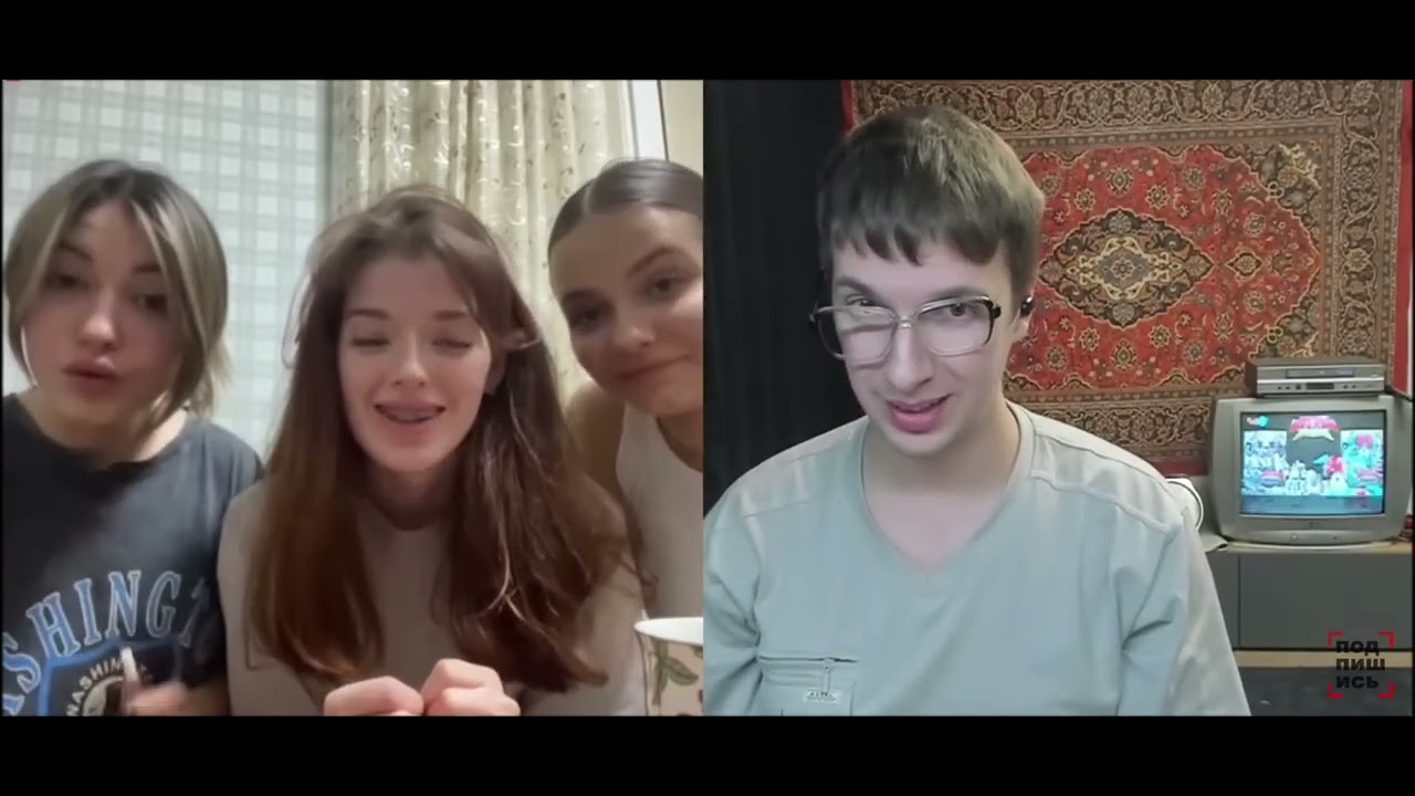 КРЕАТИВНЫЙ ДИРЕКТОР И ТРИ НИМФЕТКИ))