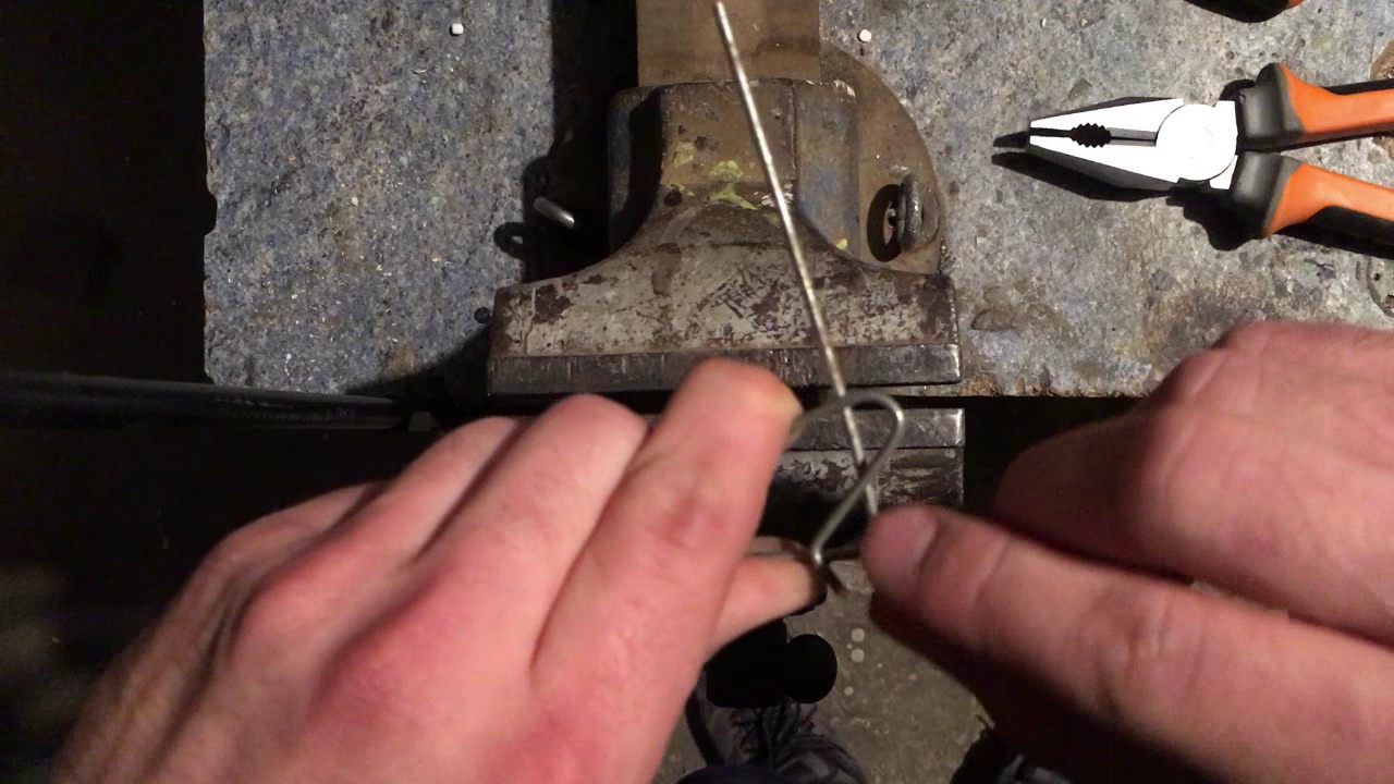 Réalisation  attache a sauvagine