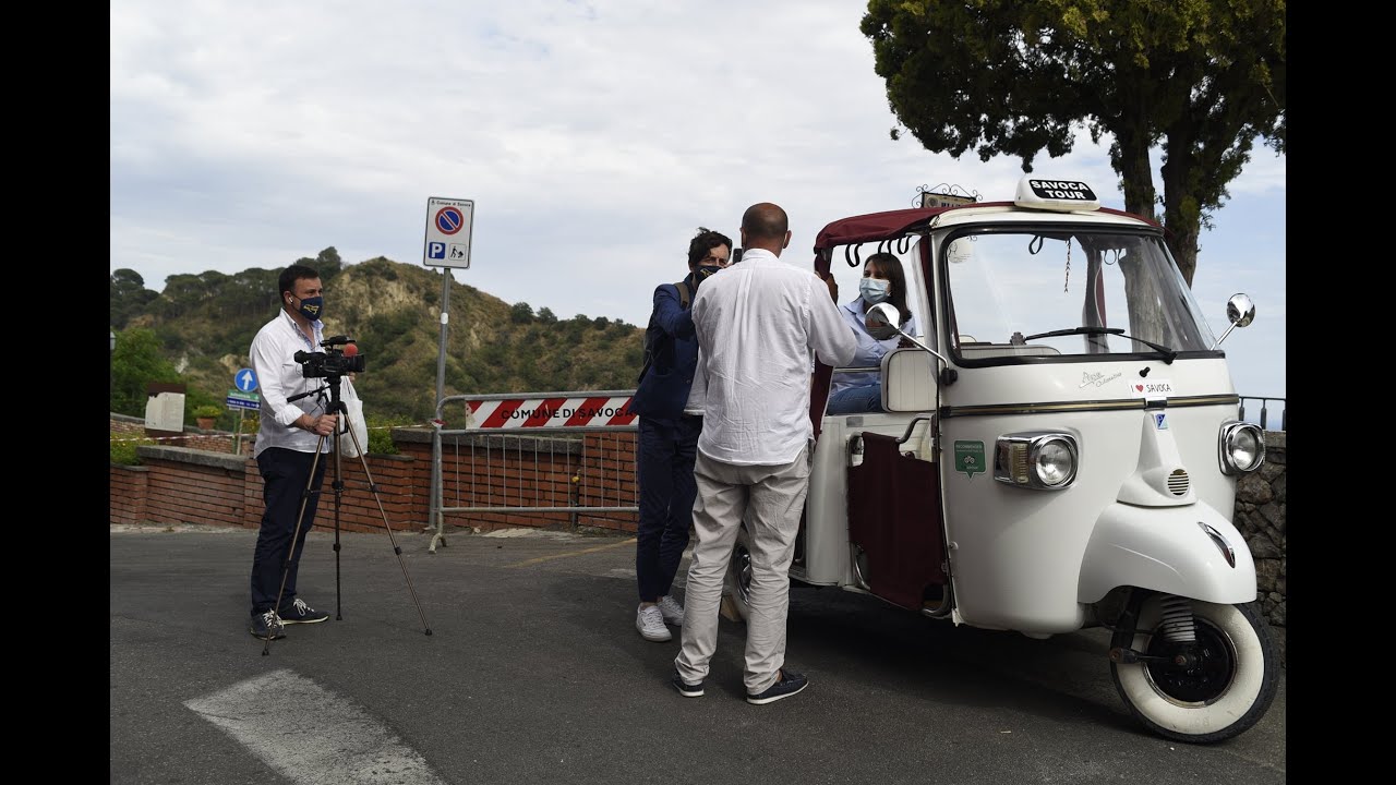 Ape tour a Savoca, esperienza da provare