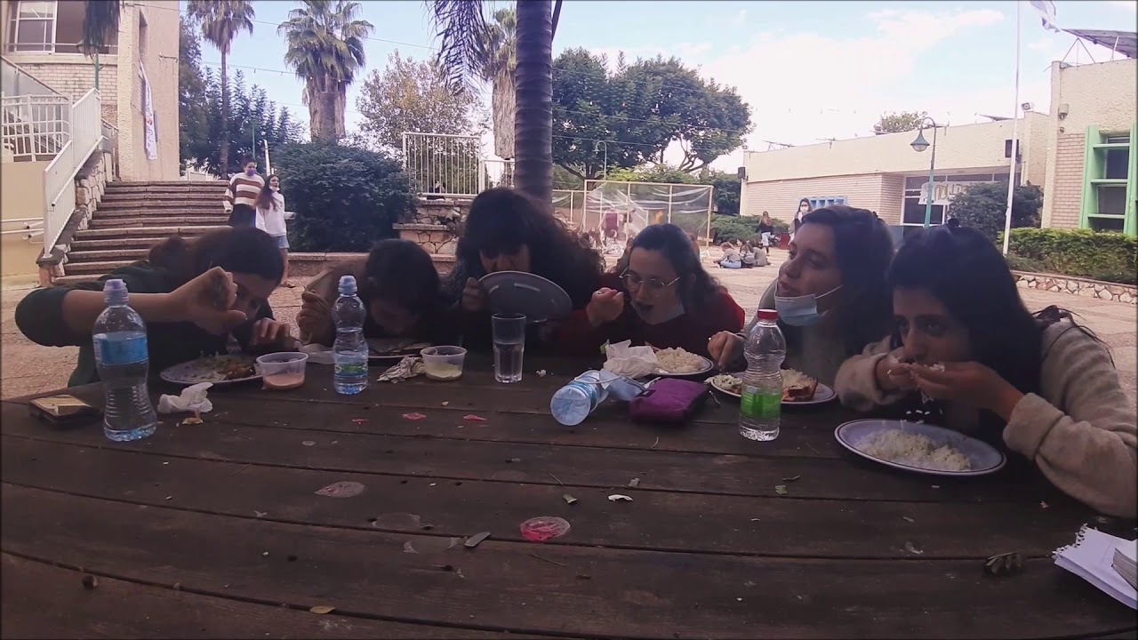 סרטון תדמית VS מציאות כיתה יא2 אולפנת כפר פינס