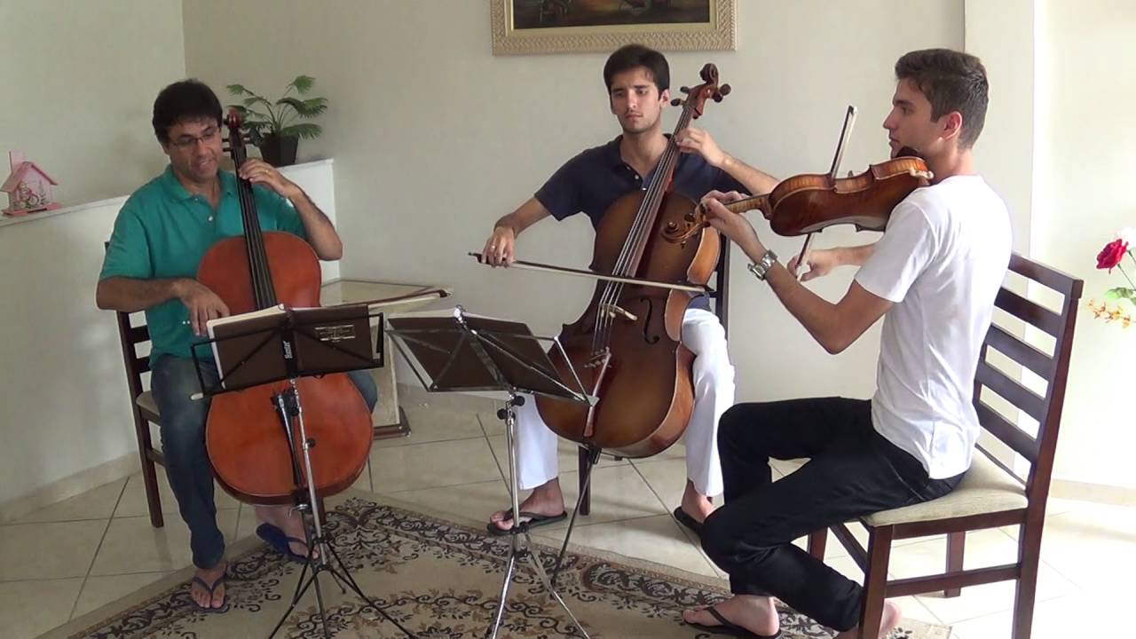 CCB Hino 35 - Eis que multidão mui grande - Trio de Cordas, Hinario n° 5