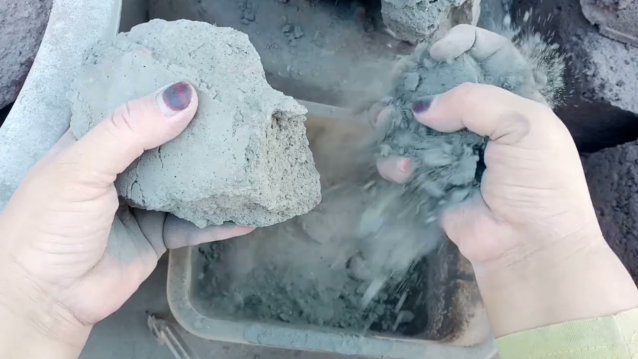 ASMR: Vlog Part 2 Black Dirt Crumbling ufff ufff#relaxingsounds #asmr #sandcementasmr