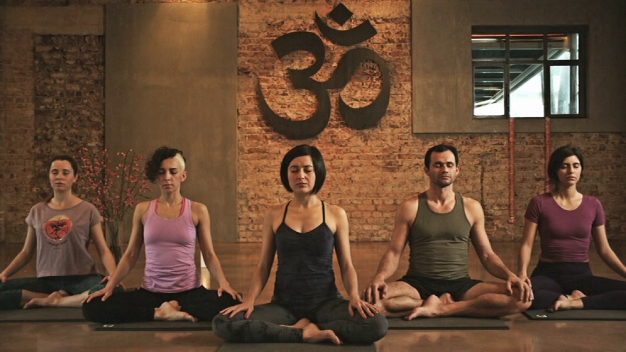 3.1 Bölüm: Meditasyon Yapmayı Öğrenin_Herkese Yoga: Zeynep Çelen
