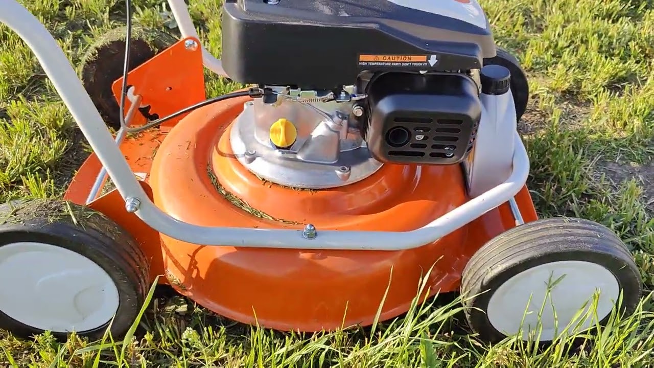 огляд Stihl RM2R бензинова газонокосарка.