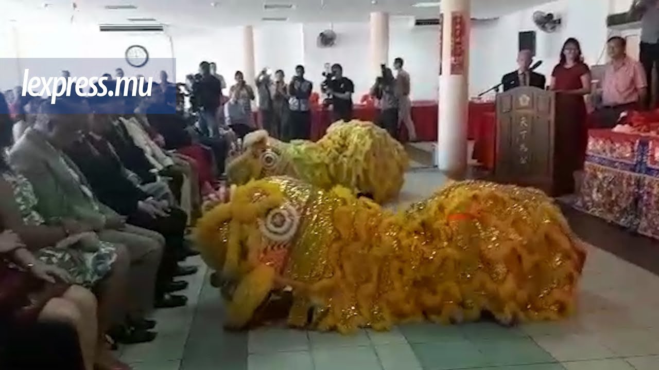 Fête du Printemps: l’année du Cochon accueillie en fanfare