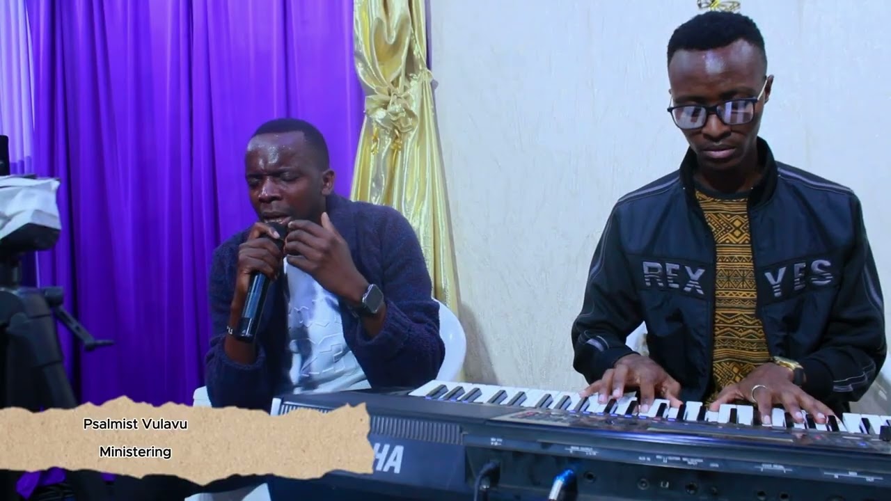 Heaven on Earth Spontaneous Worship | Psalmist Vulavu