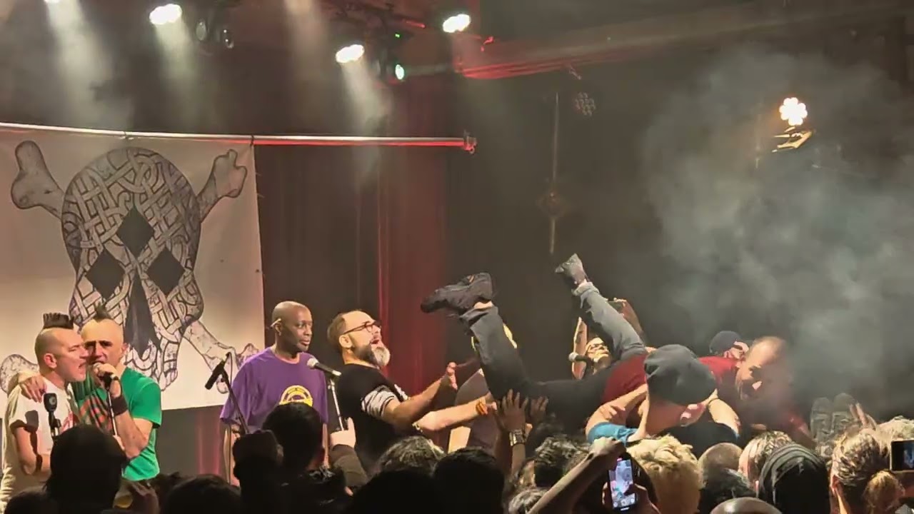 Les Ramoneurs de Menhirs - Vive le feu - Montreuil - 22/01/2026