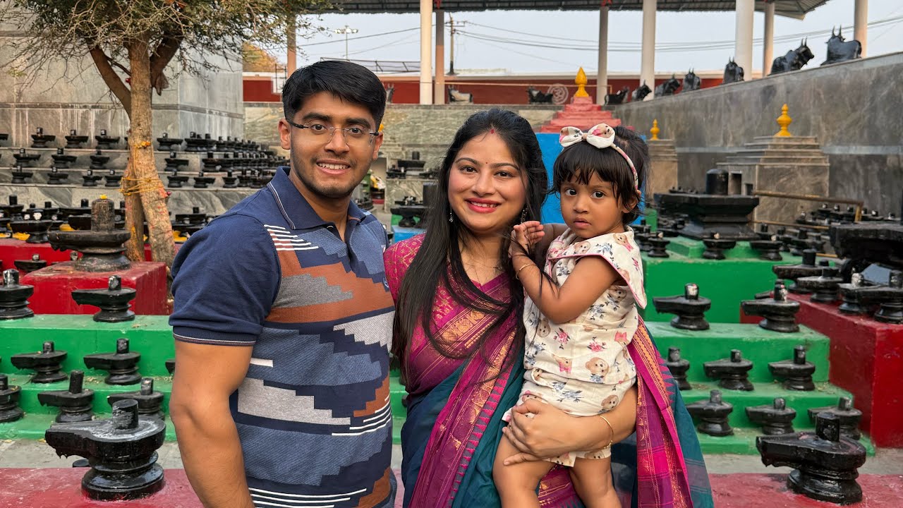 কোটি কোটি শিবলিঙ্গের মাঝে পৌঁছে মনটা ভালো হয়ে গেলো। famous lord shiva temple #bengalivlog #temple 