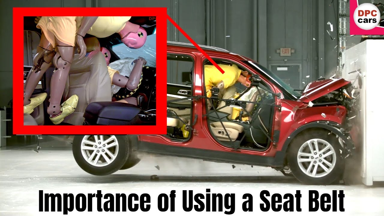 Importance of using a seat belt in front and rear