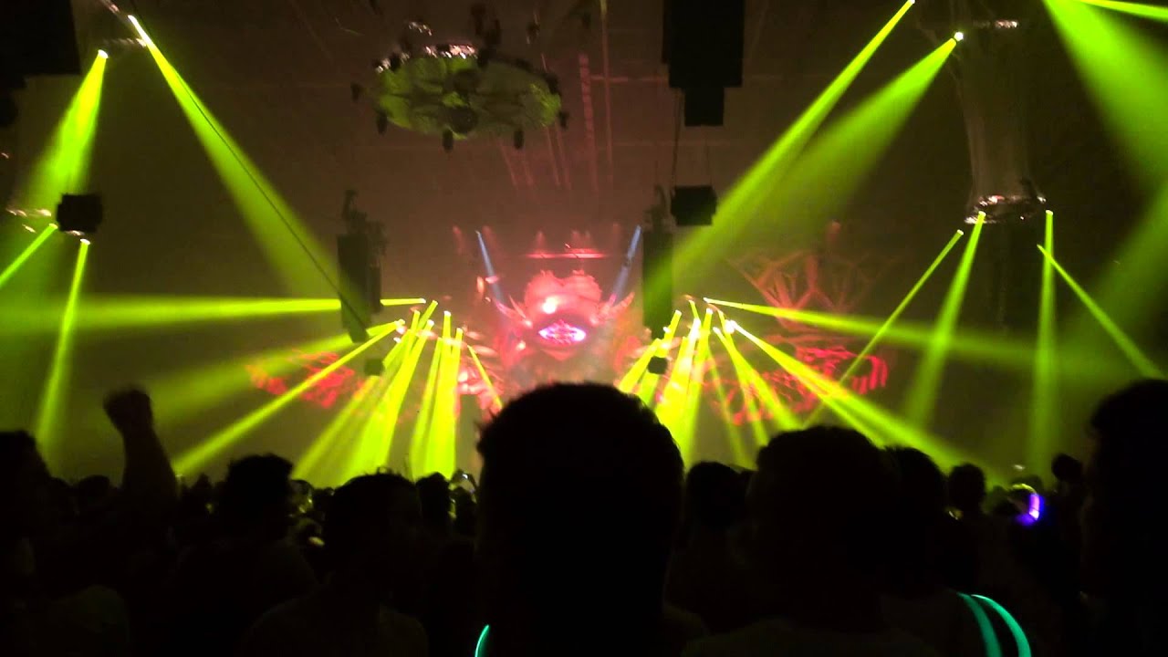 QLIMAX 2013 - IMMORTAL ESSENCE @ Gelredome, Arnhem - Noisecontrollers - Intro + Part 1 (HD)