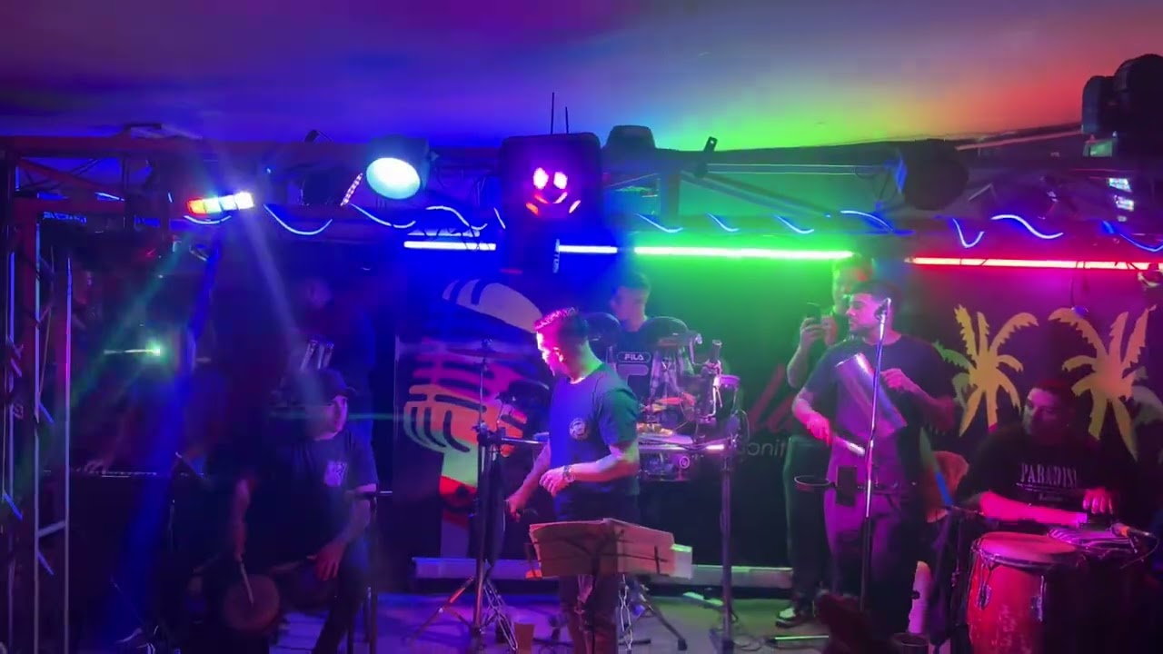 Chingolo en vivo (cumbias)