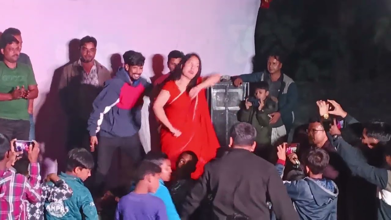 বুক চিনচিন করছে হায় মন তোমাকে কাছে চায়