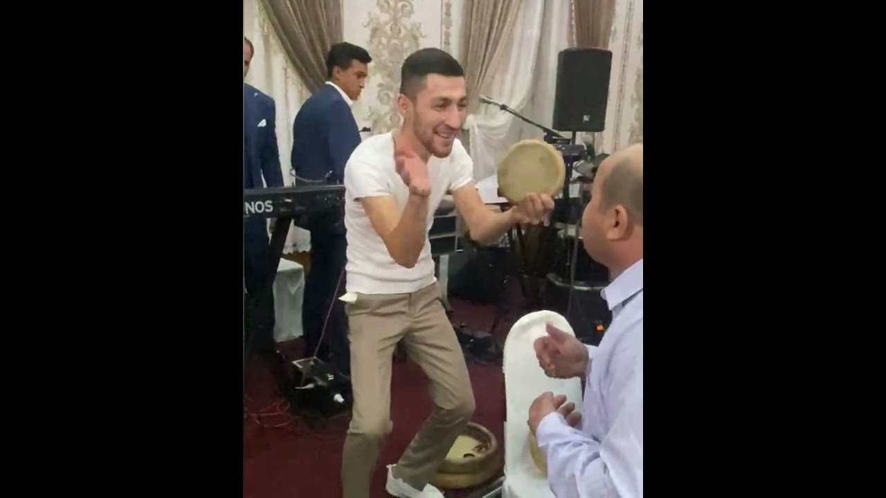3qism Jondor Jasurbek aliyev Akani doira raqsi bn savalab tashladi 😱🔥#shorts #short #buxoro 💣🔥😱