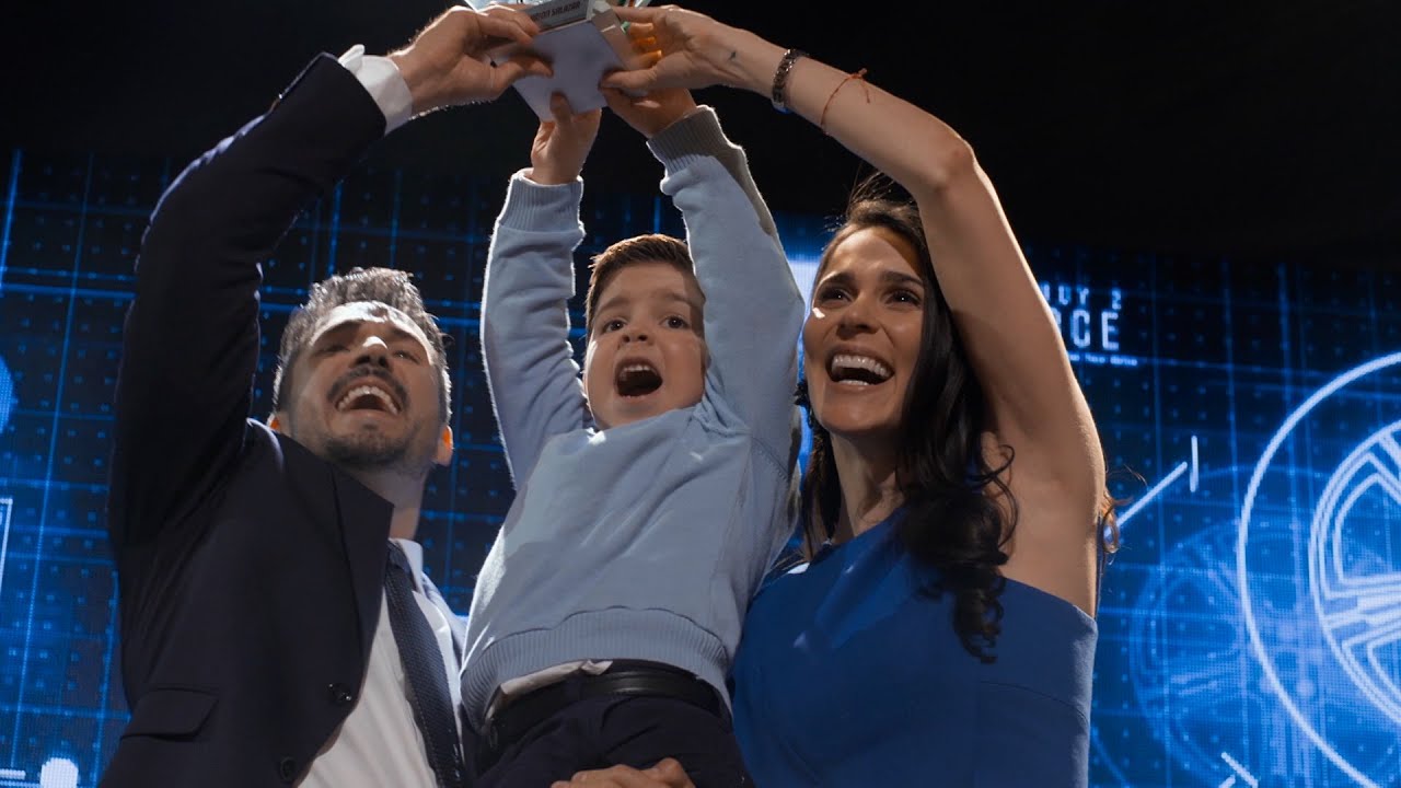 Felicidad plena para Elena y Pedro: formaron una familia con Nico y esperan un hijo