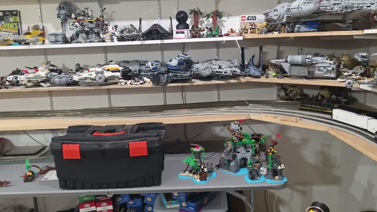 The North Wall & the issues with Bachmann EZ track curve track.