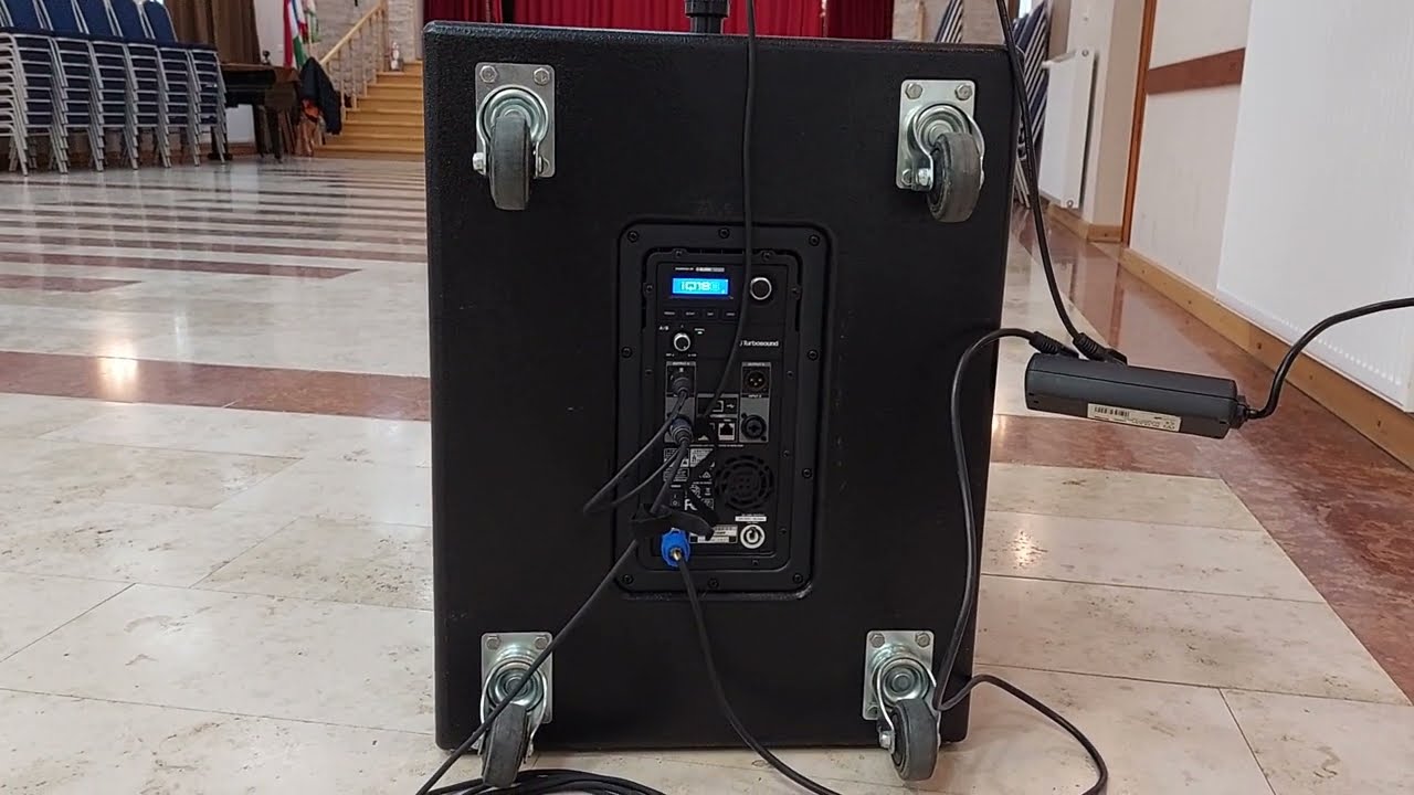 Turbosound IQ15 and IQ18b Soundcheck 2022.