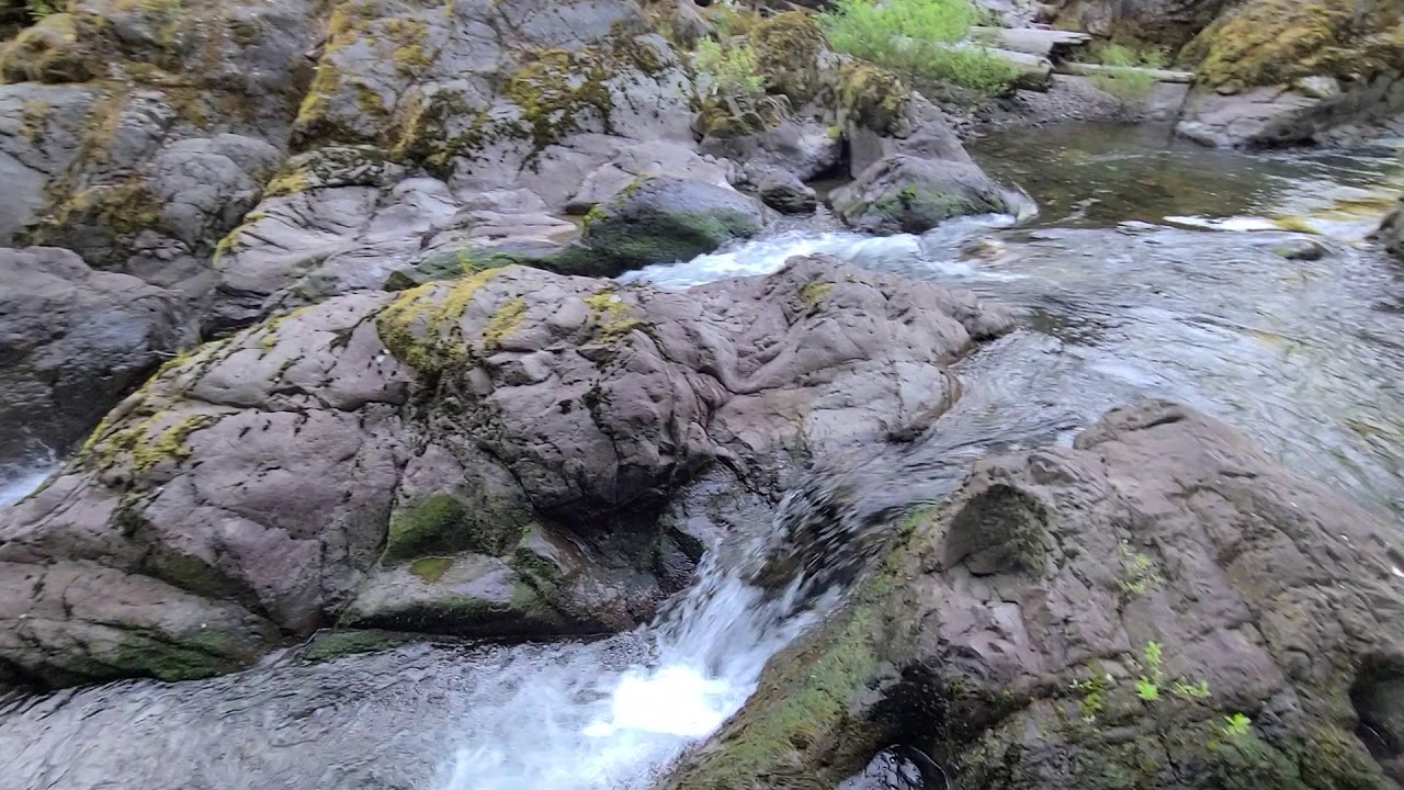 Chimney Peak Trail