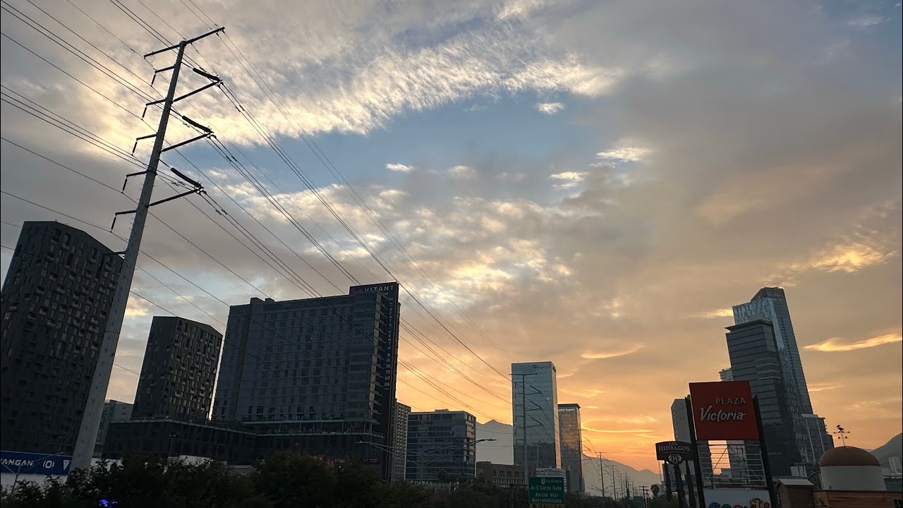 Así amanece en San Pedro Garza García 🌅🌄