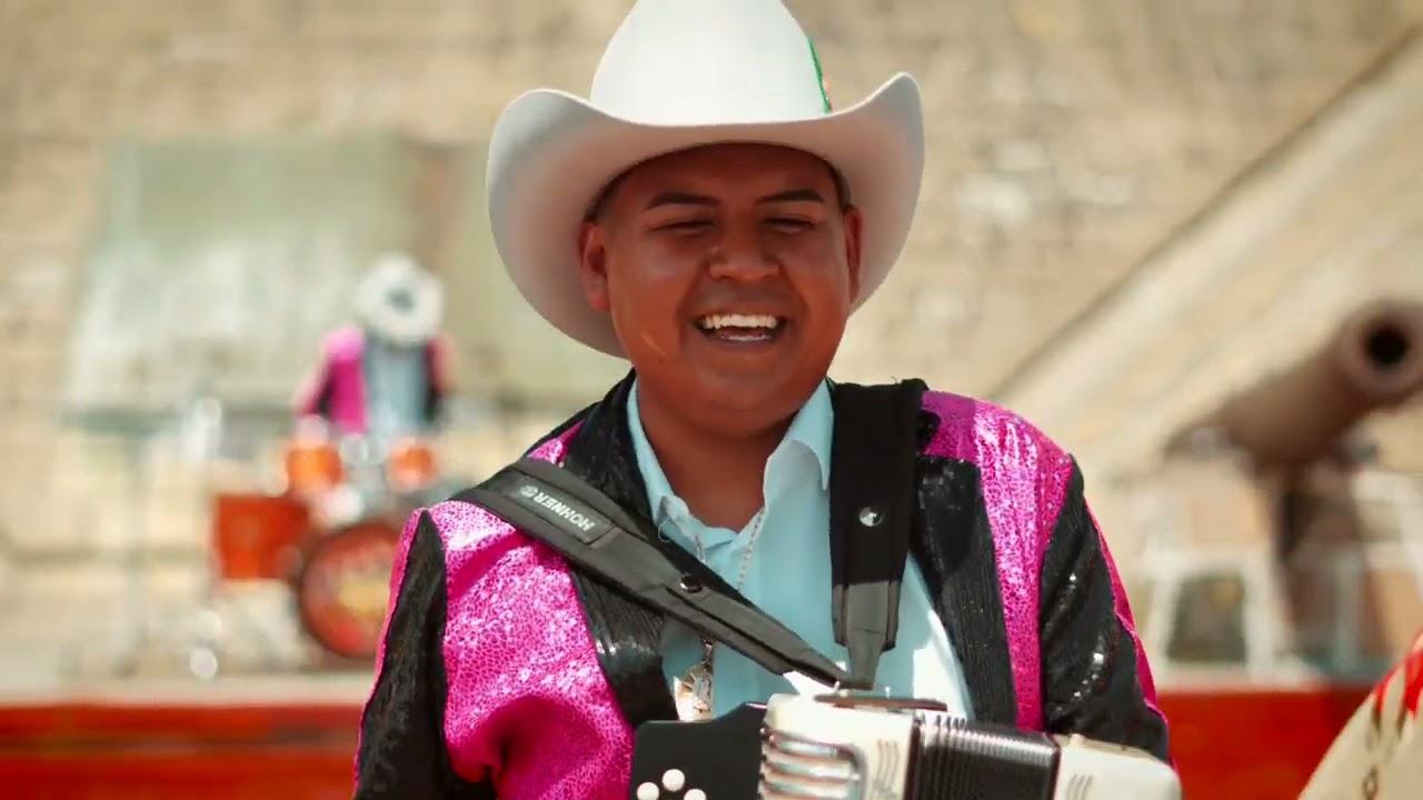 Los Reales de la Mina-Ser de Michoacán (Video oficial)